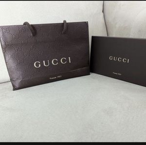 Gucci Black Interlocking G round leather wallet